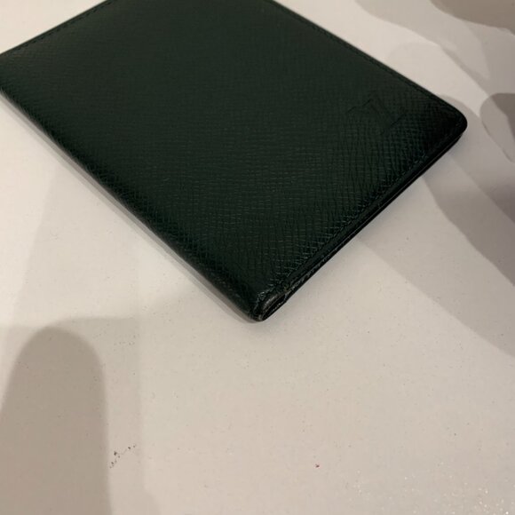 Louis Vuitton Dark Green Key & Card Holder - Picture 4 of 9